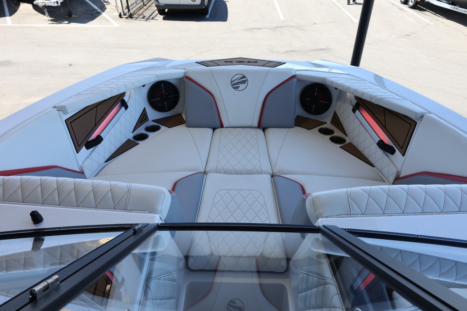 2022 Tige 22RZX Icon